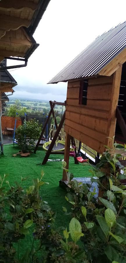 Goralowe Domki & Spa Banska Bagian luar foto