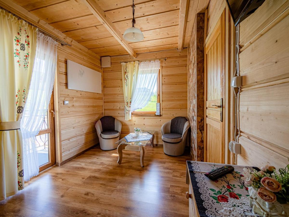 Goralowe Domki & Spa Banska Bagian luar foto