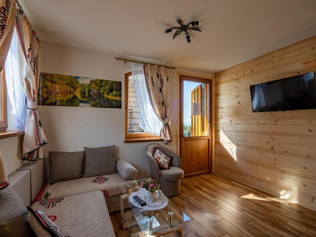 Goralowe Domki & Spa Banska Bagian luar foto