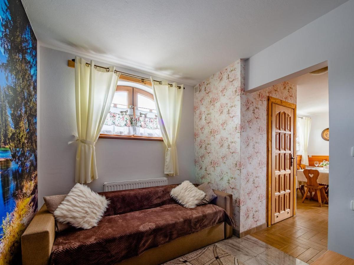 Goralowe Domki & Spa Banska Bagian luar foto
